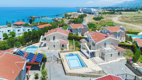 New villas in Lapta. 150 m from sandy beach