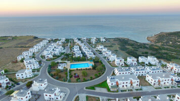 Akdeniz'de geniş villa.  Özel fiyata!