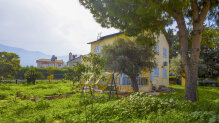 Villa with big green garden in Catalkoy