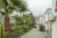 Big three-bedroom villa in Bogaz