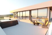 Don't miss the chance!!!Luxury villa overlooking the Mediterranean Sea